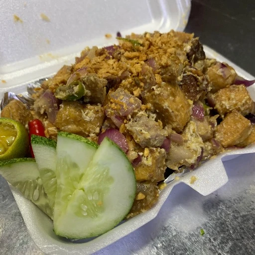 Sisig tokwa't baboy