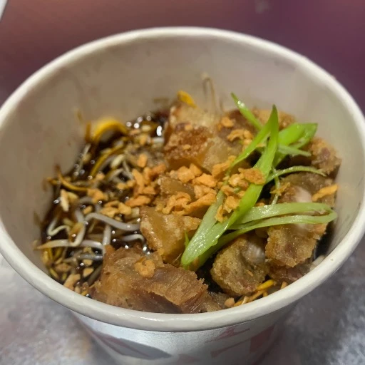 fried noodles w/ lechon kawali